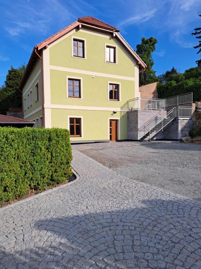 Vila Frantisek Plasy Luaran gambar